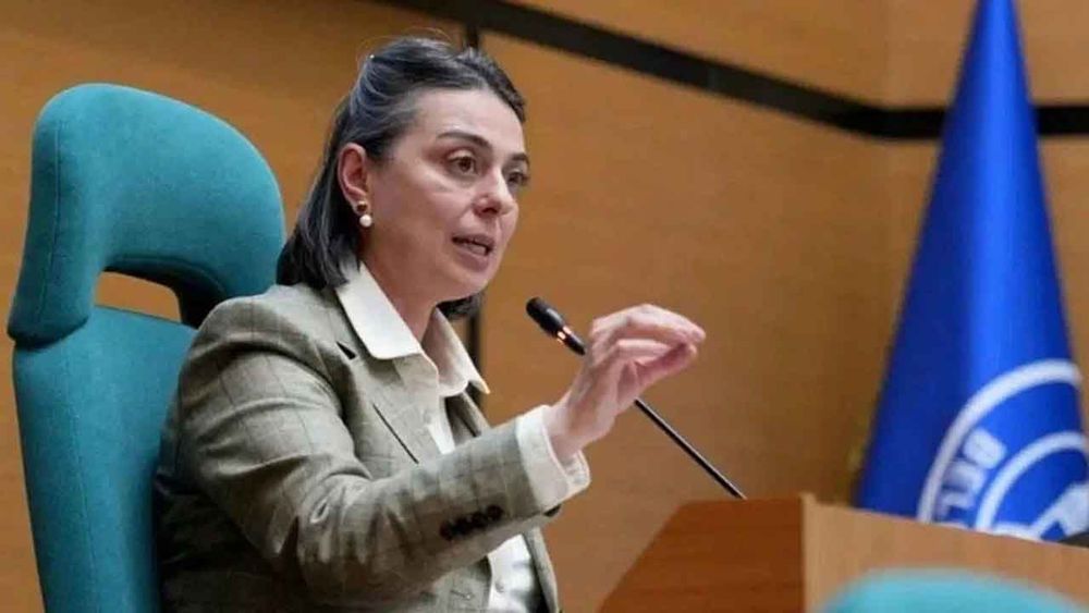 CHP’li Üsküdar Belediyesi soruşturmasında Başkan Sinem Dedetaş tutuklandı
