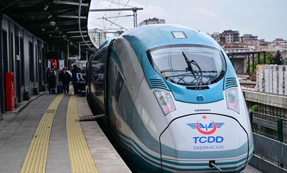Hızlı trenler 92 milyon yolcu taşıdı