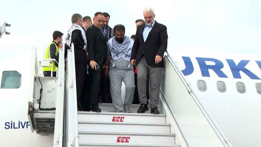 Haydut İsrail’in alıkoyduğu Sumud Filosu aktivistleri İstanbul’a getirildi