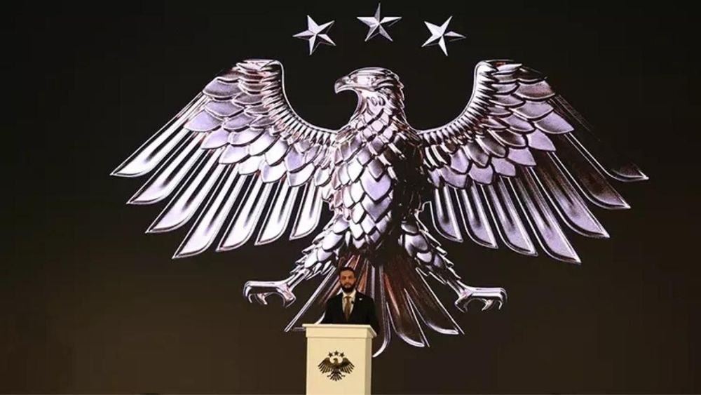 Suriye devlet arması yenilendi