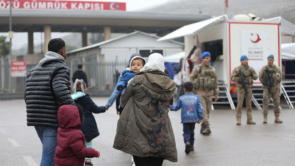 Aralık 2024’ten bu yana 578 bin Suriyeli gönüllü olarak memleketine döndü