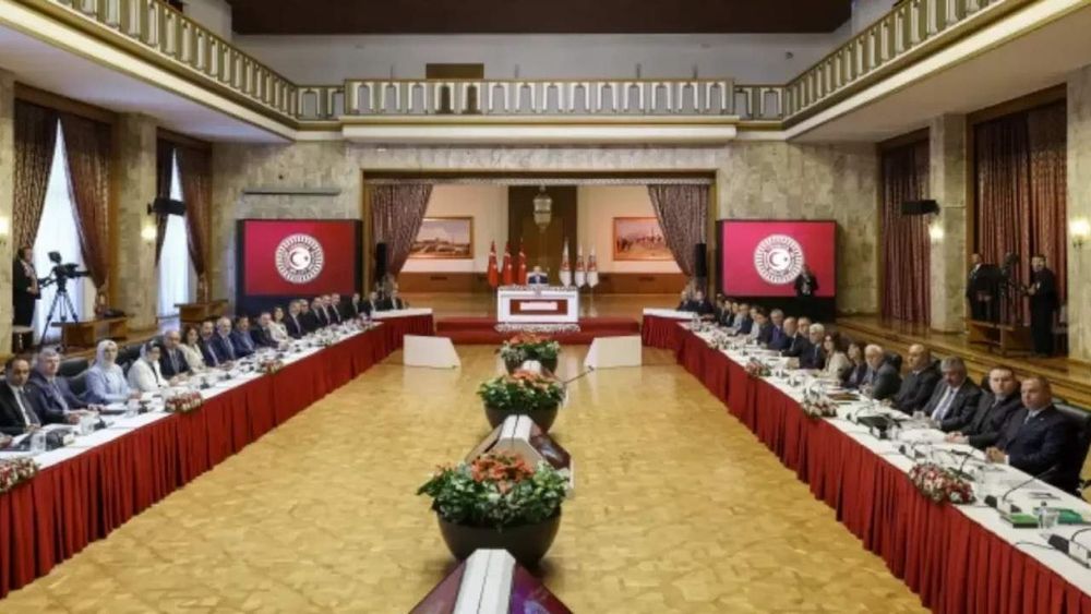 Milli Dayanışma Komisyonu, 6. toplantısında eski meclis başkanlarını dinleyecek