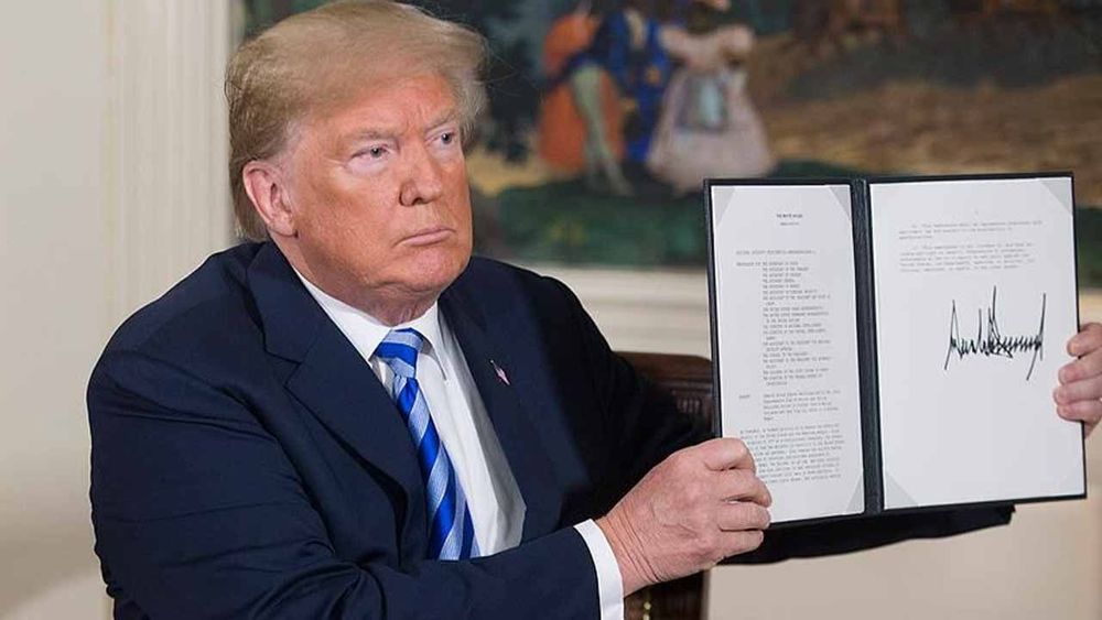 Trump, kararnameyi imzaladı: Suriye'ye yaptırımlar kaldırıldı