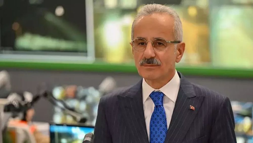 Ulaştırma Bakanı Uraloğlu: THY 20 Mart’a kadar İran seferlerini planlamadan çıkarmıştır