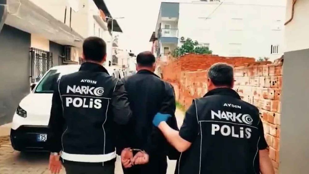 78 ilde uyuşturucu operasyonu: 1,7 ton madde ve 2,2 milyon hap ele geçirildi