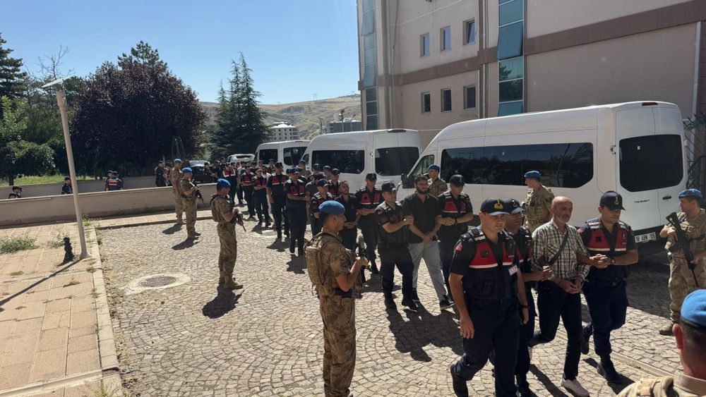 2,4 milyar liralık yasa dışı bahis trafiği: 39 şüpheli gözaltında