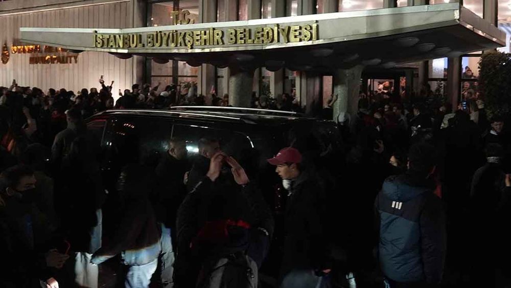 İBB'ye yönelik yolsuzluk soruşturmasında Zafer Keleş gözaltına alındı