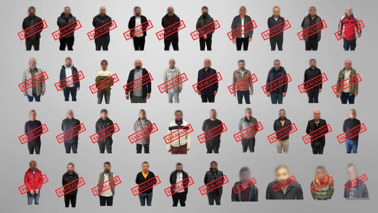 Kırmızı bültenle aranan 40 suçlu Türkiye’ye getirildi