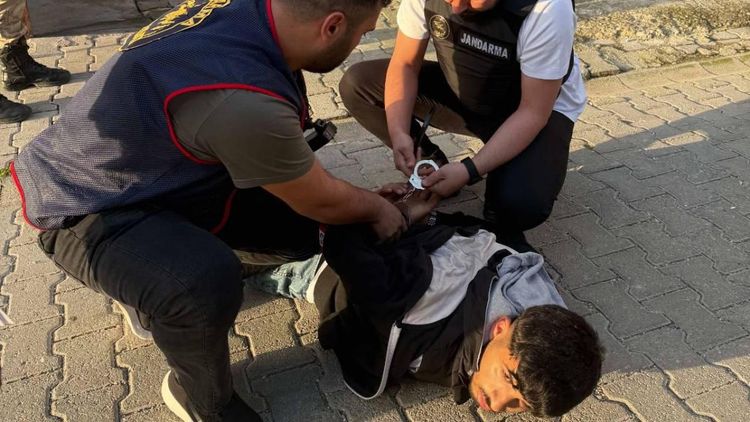 MİT koordinesinde 9 ilde siber suç operasyonu: 12 kişi yakalandı