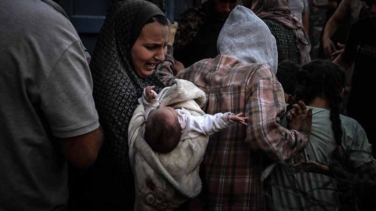 Gazze'de bebekler yetersiz beslenme sebebiyle şehit oluyor