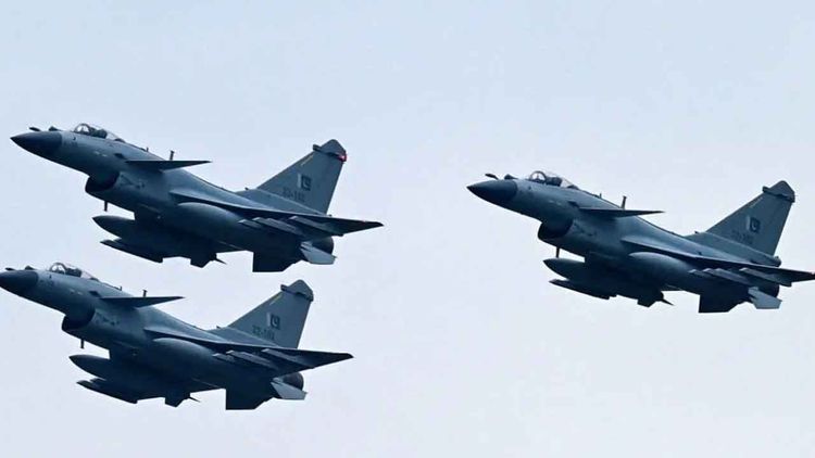 Pakistan, Hint savaş uçaklarını Çin üretimi 