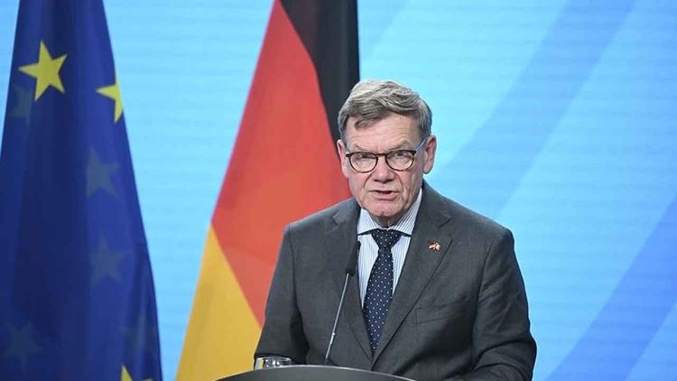 Almanya’dan ABD’ye: Grönland Danimarka’nın meselesi, sizin değil