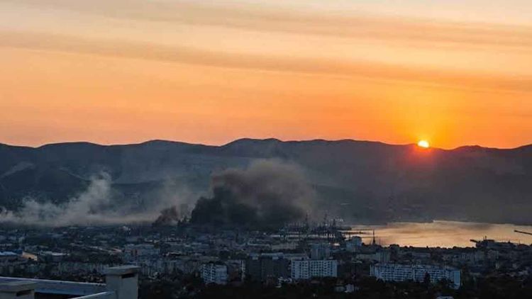 Ukrayna, Rusya'daki Novorossiysk Deniz Üssü'ne saldırı düzenledi