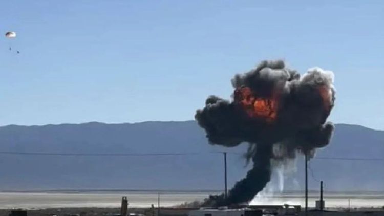 ABD'de F-16 uçağı düştü