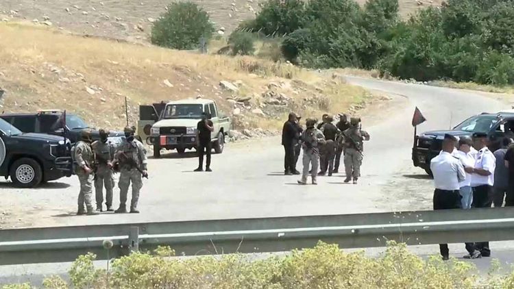 AFP: PKK'dan 30 kişi Kuzey Irak’ta silahlarını imha etti