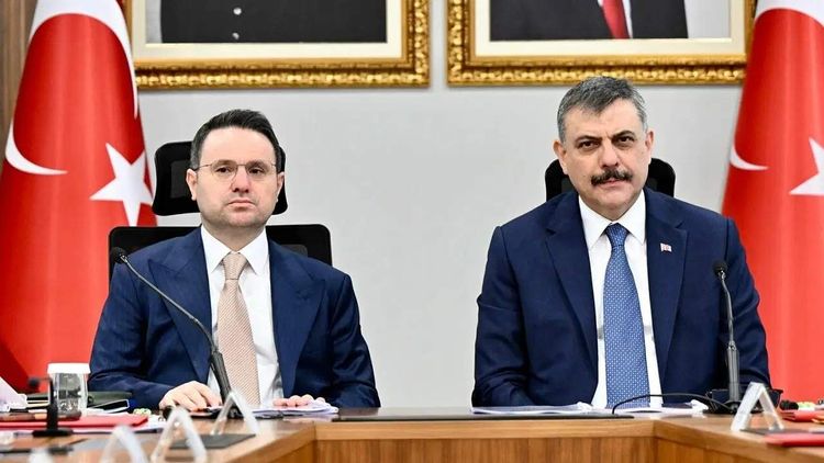 Yücel Koç: Bakan ile “bakan” farkı…