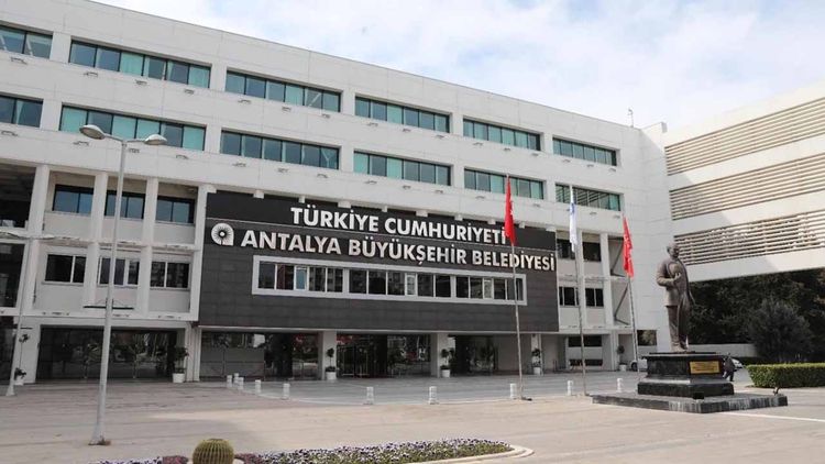 CHP'nin çalgı çengi belediyeciliği: Antalya'da 2 festivale 78,5 milyon harcandı!