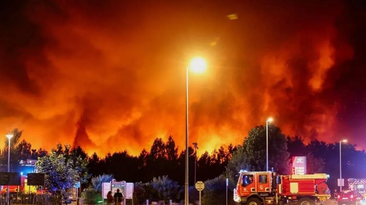 Avrupa'daki orman yangınlarını söndürmek aylar sürecek