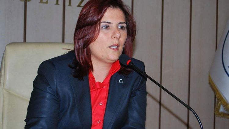 Aydın'da Büyükşehir ve 3 ilçe belediye başkanı Ak Parti'ye geçiyor