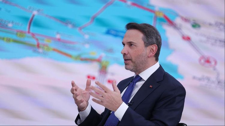 Bakan Bayraktar'dan kaya petrolü açıklaması: 4 sahada 24 sondaj yapılacak