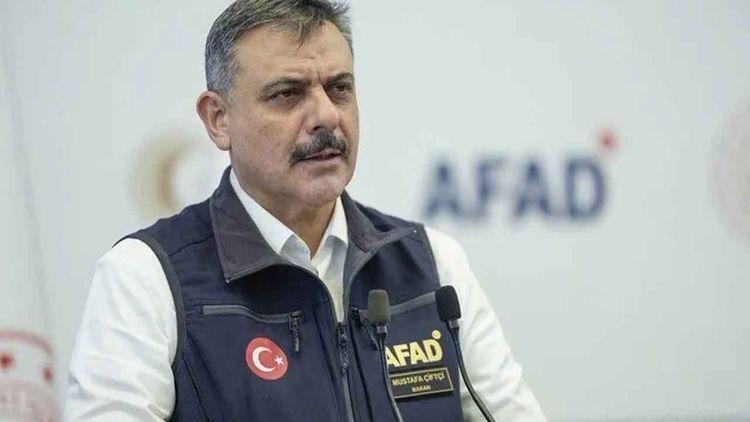 Bakan Çiftçi’den sel uyarısı: Tehlikeli bölgeler terk edilmeli