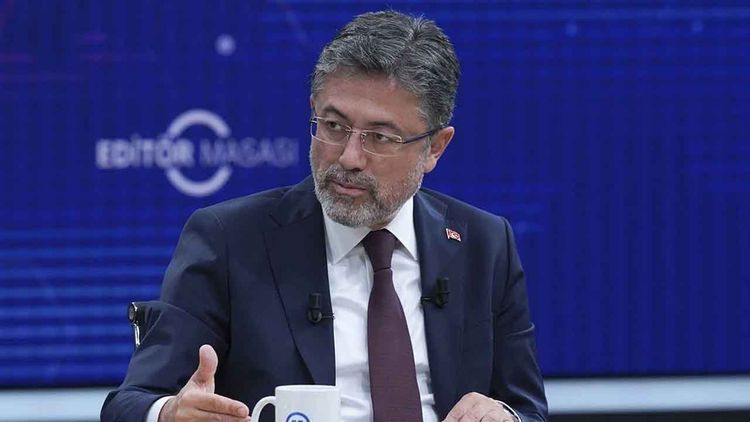 Bakan Yumaklı’dan yapay et iddialarına net yanıt: Böyle bir düzenleme yok