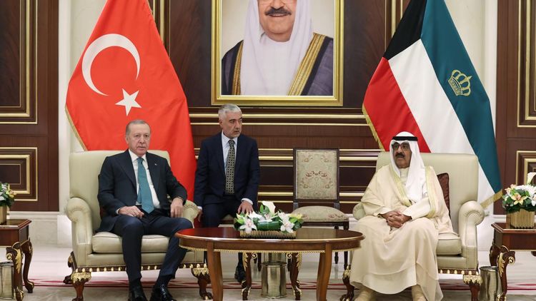 Cumhurbaşkanı Erdoğan’ın Körfez turunda ilk durak Kuveyt: 4 anlaşma imzalandı