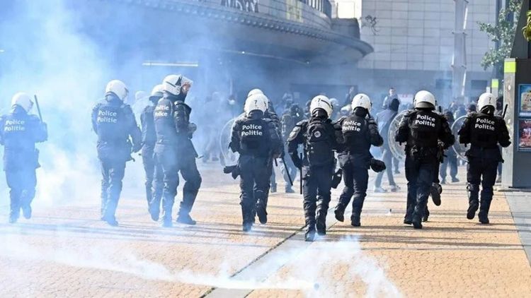 Belçika'daki protestolarda 45 kişi gözaltına alındı