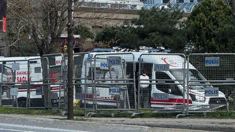 Beşiktaş’taki İsrail Konsolosluğu önünde çatışma: 3 kişi etkisiz hale getirildi