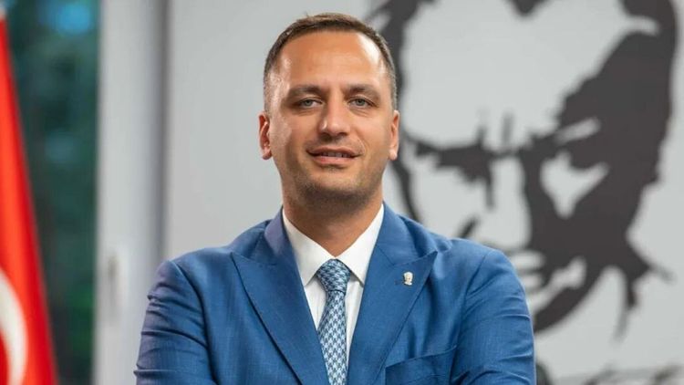 CHP'li Bornova Belediye Başkanı Ömer Eşki gözaltına alındı