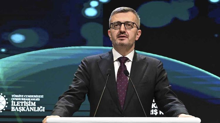 Burhanettin Duran: Türkiye barışın sadece sahadaki değil, medyadaki mücadelesini de veriyor