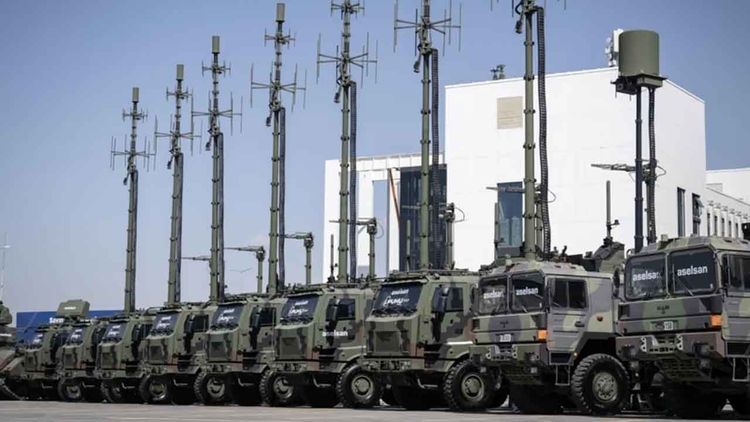 Bakan Kacır: Çelik Kubbe’yi güçlendirip füzelerin menzil ve hızını artıracağız