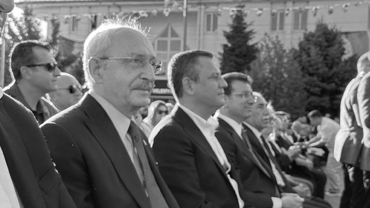 CHP'de şimdi de yalanlama kavgası