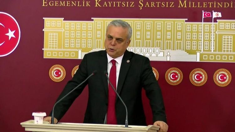 CHP'den istifa eden Milletvekili Çakır'dan Özel'e: Genel Başkansan göreyim yiğitliğini