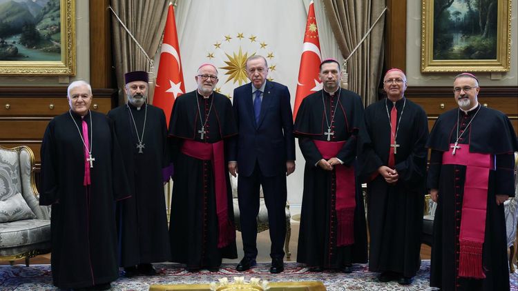 Başkan Erdoğan, Türkiye Katolik Episkoposlar Heyetini kabul etti