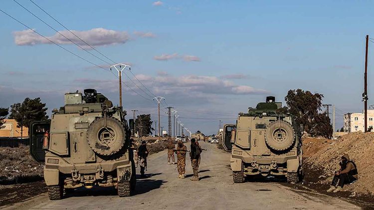 Suriye’de tarihin en büyük DAEŞ’li nakli: Yüzlerce terörist Irak’a gönderildi