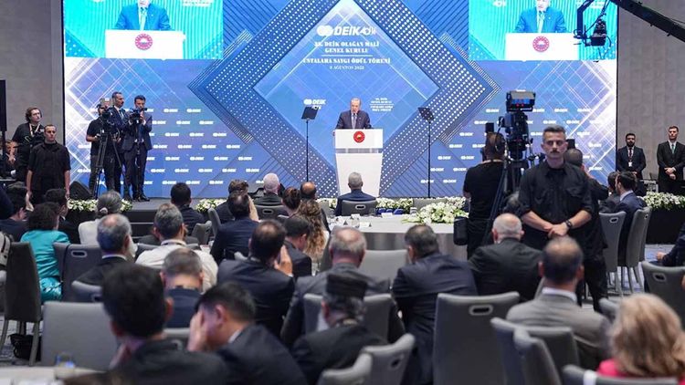 Cumhurbaşkanı Erdoğan: Kendi ülkesini Batılı TV kanallarına şikayet eden ezik siyasetçi gibi davranmadık!