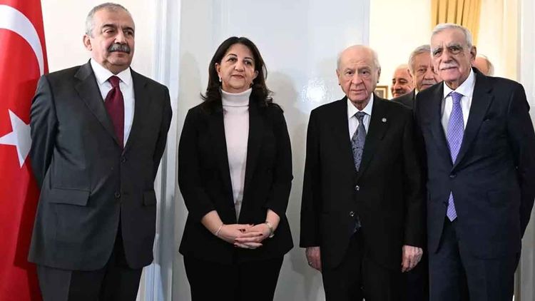 Kritik zirve: DEM Parti'den heyet MHP Lideri Bahçeli ile görüştü