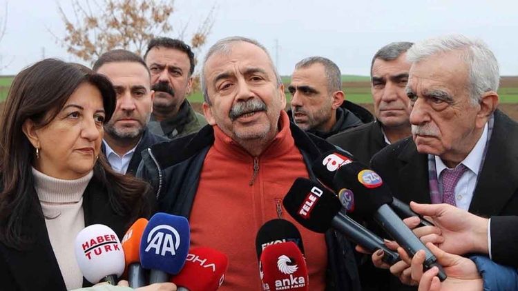 DEM Parti heyeti 3. kez İmralı ziyareti için başvuruda. bulundu