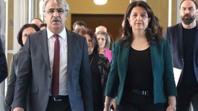 DEM Parti heyeti, Cumhurbaşkanı Yardımcısı Cevdet Yılmaz’la görüştü