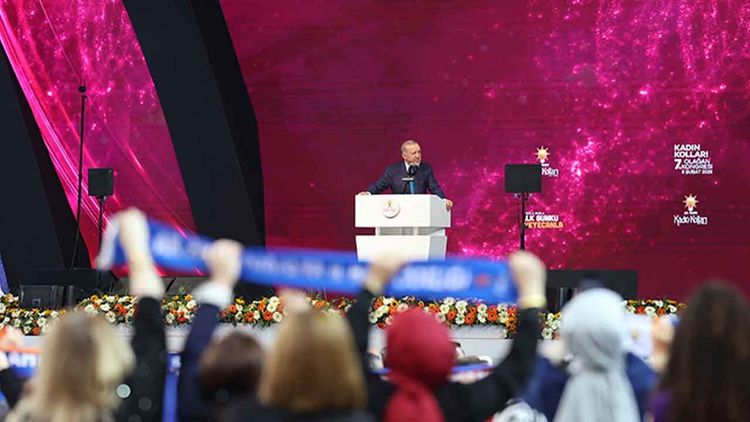Cumhurbaşkanı Erdoğan: Kadınların elde ettiği kazanımların gasbedilmesine tolerans göstermeyiz