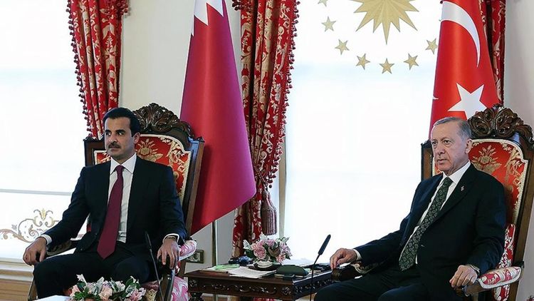 Başkan Erdoğan, Katar Emiri Sani ile görüştü: Türkiye tüm imkânlarıyla Katar’ın yanında