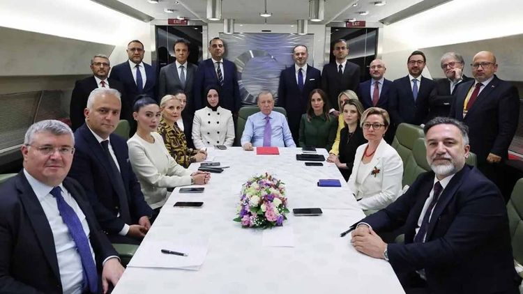 Başkan Erdoğan, NATO zirvesi dönüşü açıklamalarda bulundu