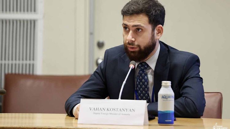 Ermenistan: Azerbaycan ile yapılan anlaşma Türkiye ile normalleşmek için de fırsat araladı