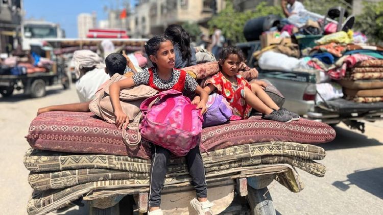 Terör devleti İsrail, iki günde 250 bin Filistinliyi zorla yerinden etti