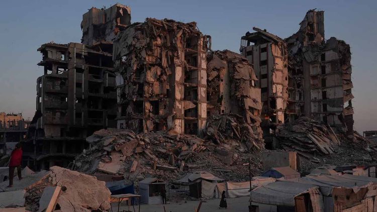 Terör devleti İsrail'in Gazze Şeridi'ne yönelik saldırılarında 6 Filistinli şehit oldu