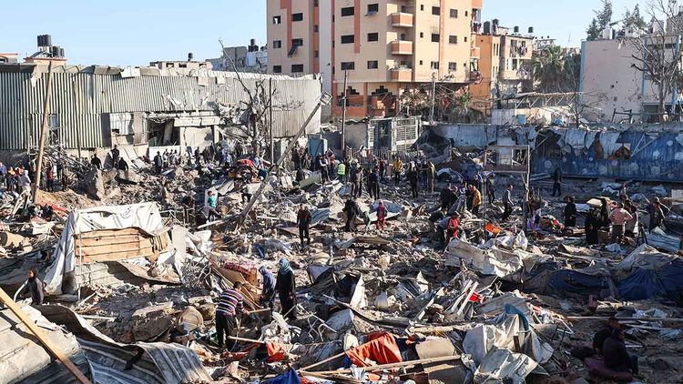 Terör devleti İsrail, yardım bekleyen sivil Gazzelileri katletti: 22 şehit