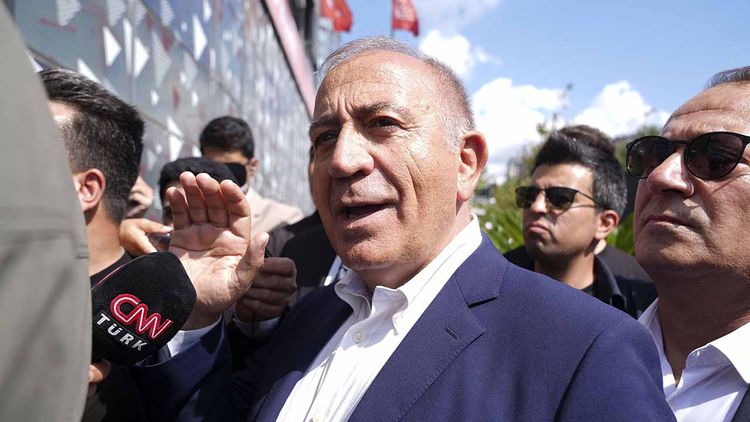 Gürsel Tekin: Büyük bir suç ortaklılığını bozuyormuşuz gibi geliyor bana!