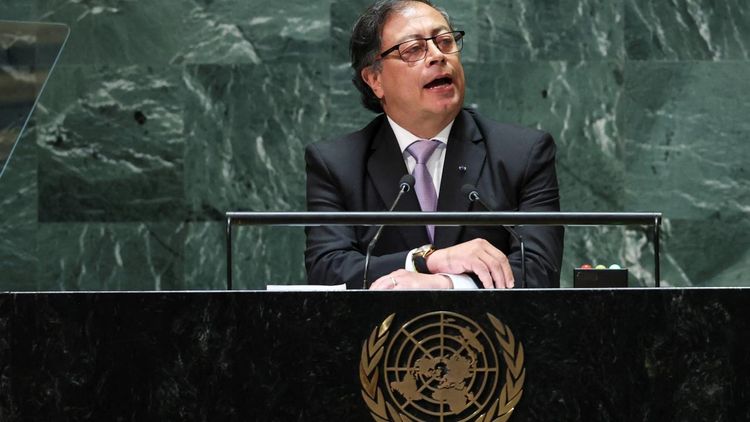 Gustavo Petro: Soykırımı kabul etmeyen ülkelerle güçlü bir orduya ihtiyacımız var