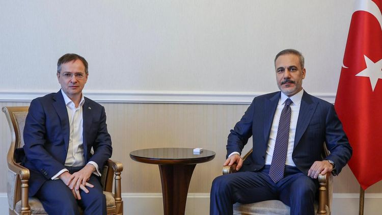 Hakan Fidan, Moskova'da Putin’in Müşaviri Medinskiy ile görüştü